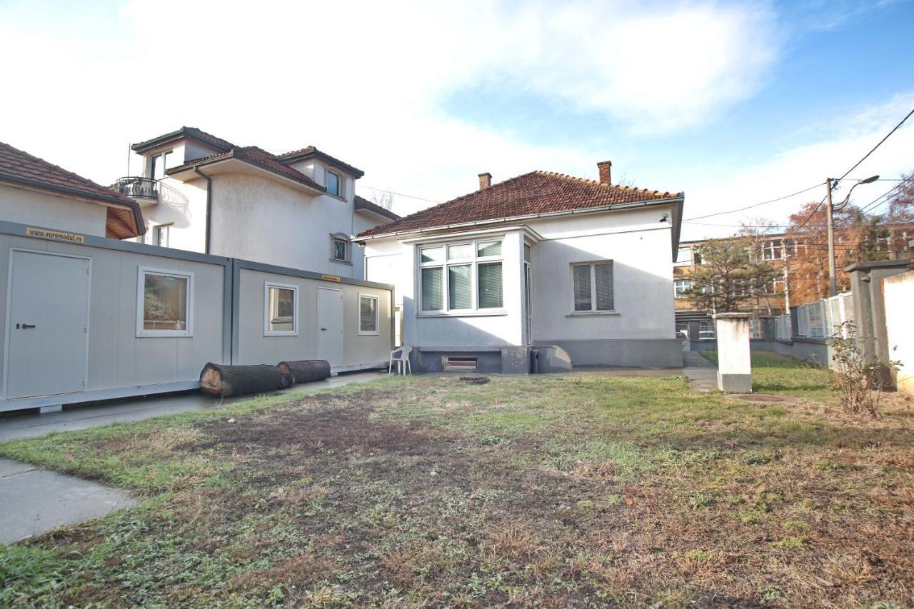 Villa Antilla Belgrade Exterior photo